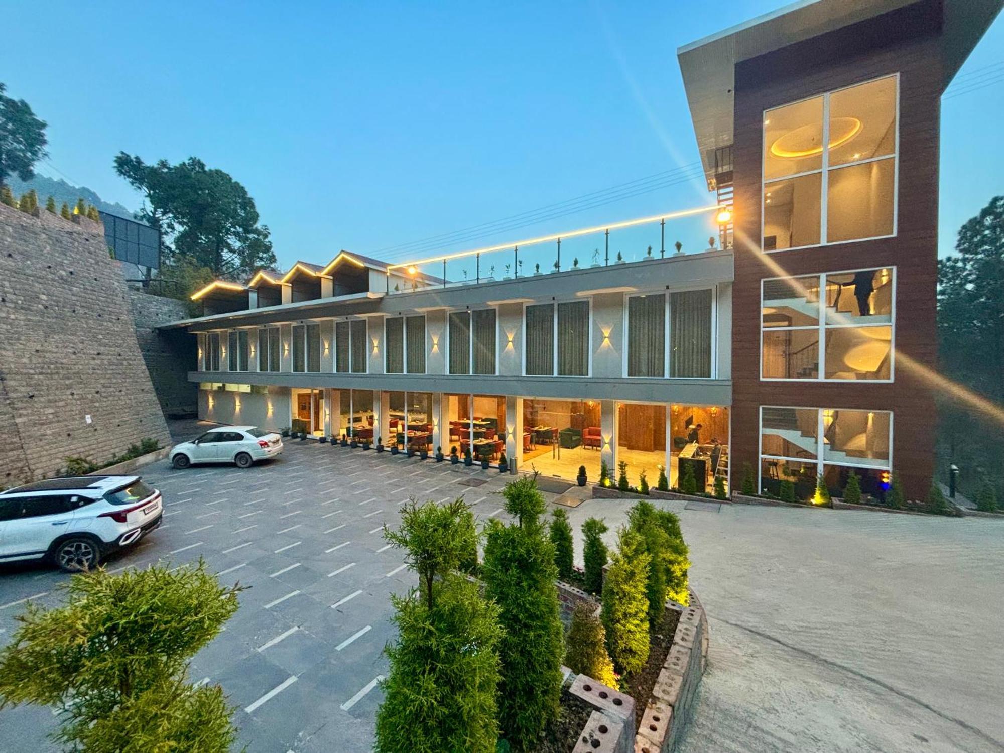 Arnisa Kasauli - A Boutique Hotel Экстерьер фото